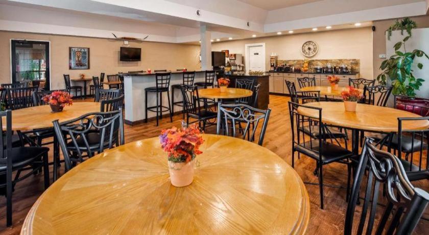 Best Western Johnson City Inn Zewnętrze zdjęcie